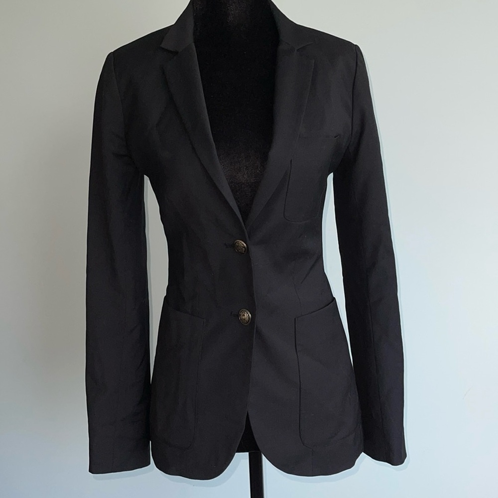 Aritzia Talula Babaton Exeter Blazer Jacket.
